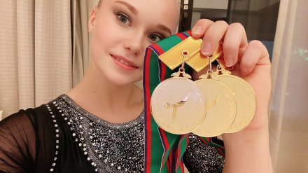 Воронежская гимнастка Ангелина Мельникова взяла три «золота» на соревнованиях в Японии