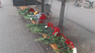 Воронежцы устроили стихийный мемориал на месте взрыва маршрутки