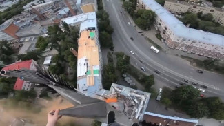Руферы снова покорили сталинскую высотку в центре Воронежа