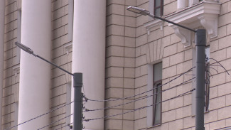 В центре Воронежа запретят парковку из-за демонтажа старинных фонарей