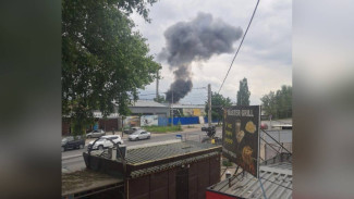 Пожарные потушили вспыхнувший трансформатор на воронежском заводе