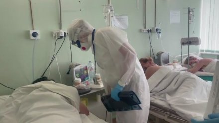 Более 1,7 тыс. заражённых ковидом воронежцев попали в больницы за два дня