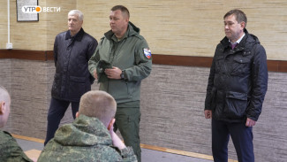 Председатель облдумы и депутат Госдумы встретились с командирами мобилизованных воронежцев