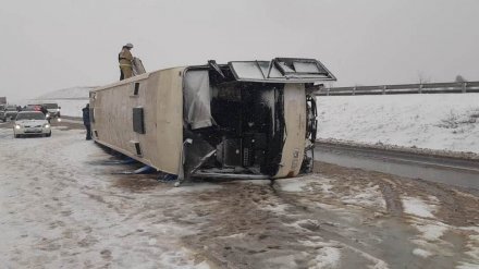 Появились фото последствий ДТП с автобусом с 26 пассажирами на воронежской трассе