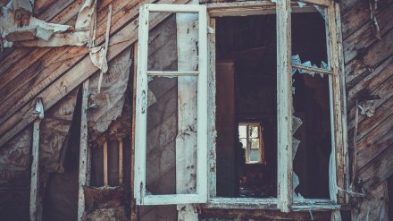 Последний ветхий дом в Воронежской области снесут к 2024 году