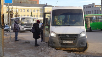 Жители воронежского микрорайона пожаловались на водителей автобуса №25