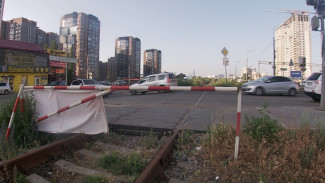 В Воронеже спустя год передумали демонтировать проблемный переезд в Подгорном