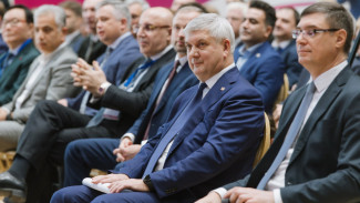 Губернатор Александр Гусев рассказал, как воронежский бизнес поддерживает соцпроекты