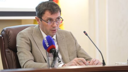 Коммунальную аварию в «Крымском квартале» и летний отдых детей обсудили в мэрии Воронежа