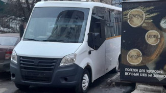 В Воронеже перевозчикам пригрозили расторжением контрактов за парковку автобусов во дворах