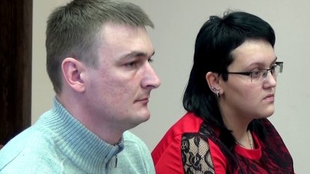 В Воронежской области отправили в колонию родителей, сажавших 7-летнего сына на цепь