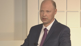 «‎Могло быть и лучше»‎. Эксперт оценил состояние деревьев на главной улице Воронежа
