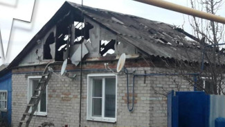 После гибели 2 детей на пожаре в Воронежской области проверят чиновников и полицейских 