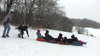 29 детей получили травмы на снежных горках зимой в Воронеже