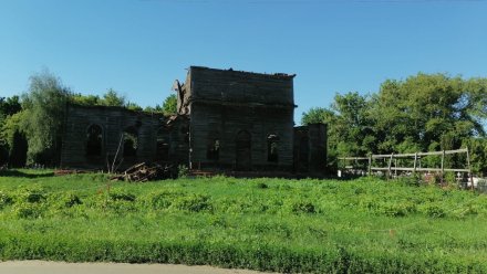 Под Воронежем рухнул купол старинной церкви
