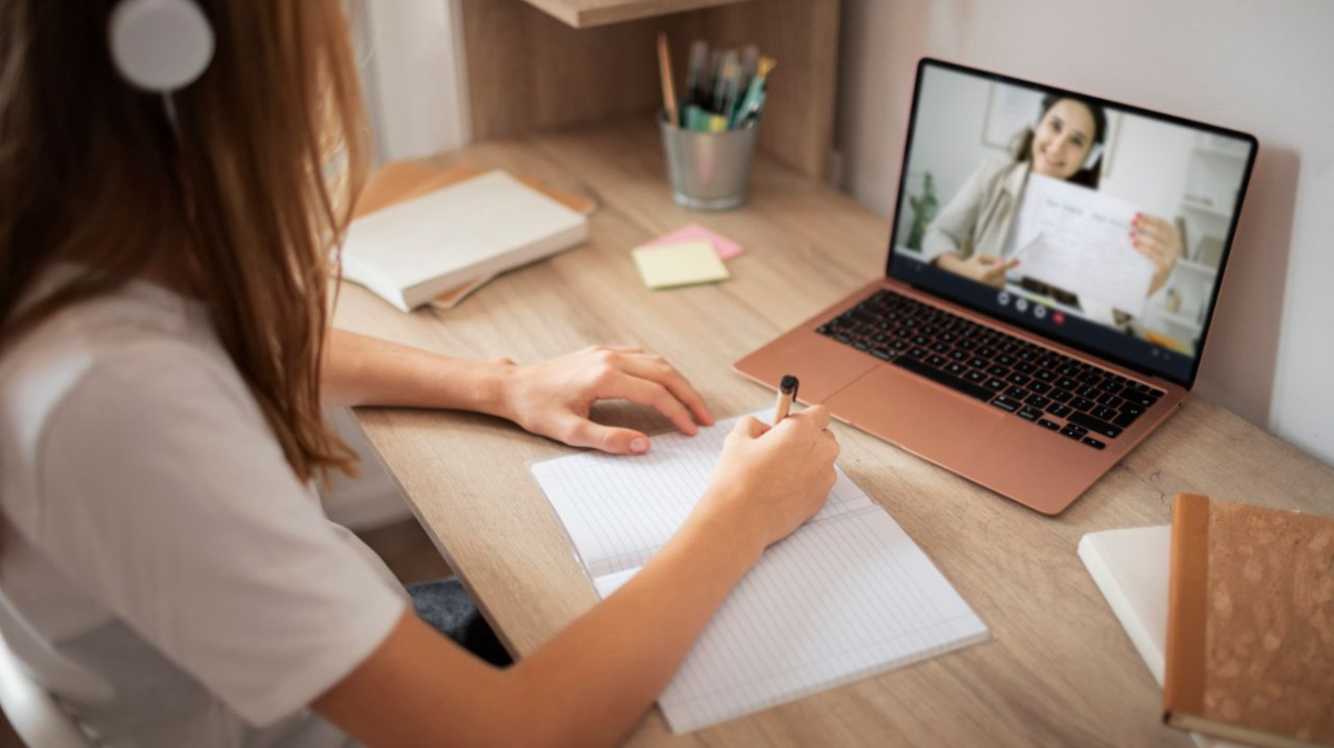 киров. школа 32 киров. школа 18 киров. см киров. занятия в школе 14.