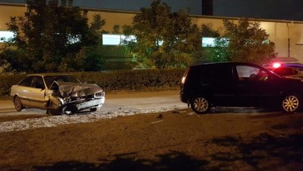 Две женщины пострадали в ДТП с иномаркой в Воронеже