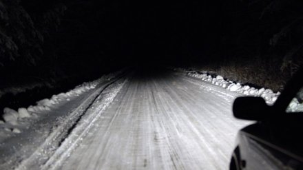 На трассе под Воронежем водитель легковушки вылетел на встречку и попал в смертельное ДТП
