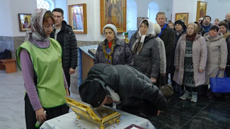 В Воронеж привезли частицу пояса Пресвятой Богородицы