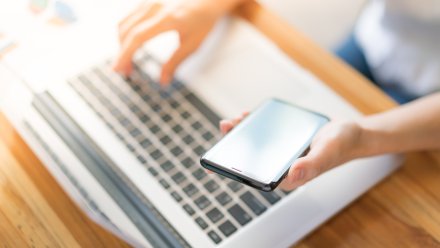 Воронежцы больше суток вынуждены обходиться без мобильного интернета