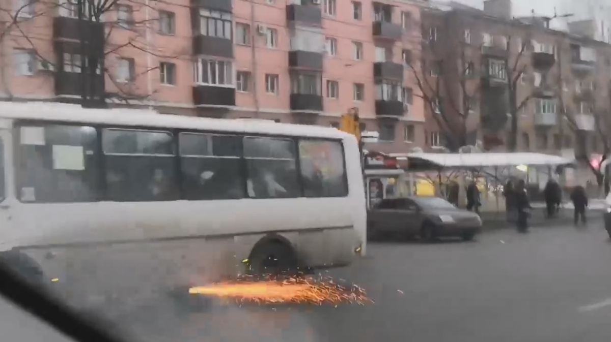 Дробышев воронеж автобус. Автобус Воронеж. Автобус 42 Воронеж. Автобус 54 Воронеж. Автобус 79 Воронеж.