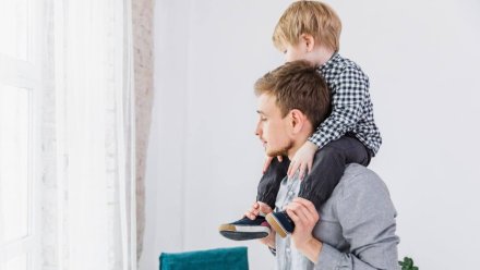 В Воронежской области более 1,4 тыс. пап ушли  в декрет