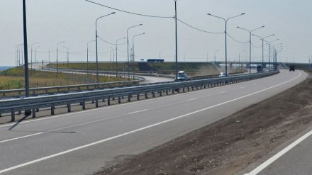Из-за сильной жары в Воронежской области фурам запретили ездить по федеральным трассам
