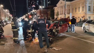 Пьяное ДТП с маршруткой и Mercedes в Воронеже привело к уголовному делу