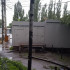 Двор воронежской пятиэтажки затопило из-за построенном на ливнёвке киоске 