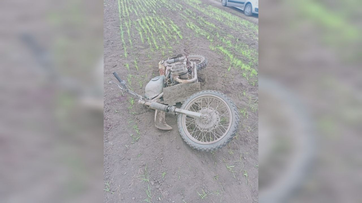 Воронежский мотоциклист не справился с управлением и разбился насмерть |  03.05.2024 | Воронеж - БезФормата