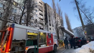 Жильцы воронежской многоэтажки после взрыва газа переедут в гостиницу и лицей