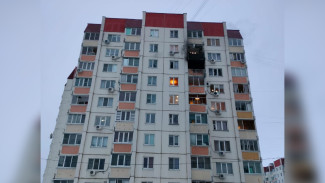 Более 130 окон и балконов оказались разбиты во время атаки БПЛА в Воронеже