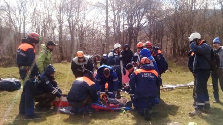 Школьник из Воронежа сорвался с 7-метрового моста на Кубани