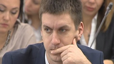 Обвиняемому во взятке бывшему вице-мэру Воронежа продлили домашний арест