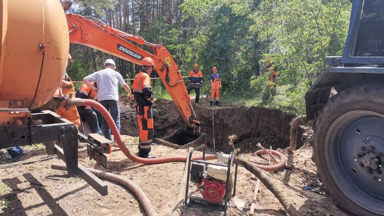 Девять многоэтажек остались без воды из-за коммунальной аварии в  воронежском Северном лесу – Новости Воронежа и Воронежской области – Вести  Воронеж