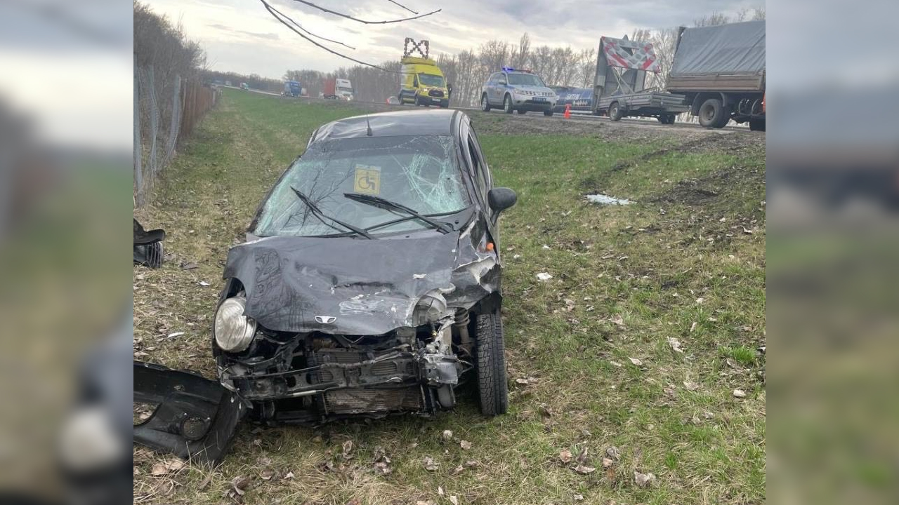 Пожилой водитель Daewoo Matiz разбился на воронежской трассе | 07.04.2023 |  Воронеж - БезФормата