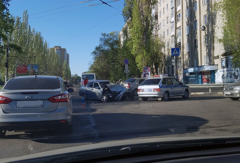 Оформление дтп воронеж. ДТП Воронеж вчера напротив БСМП. Нижегородская семья ДТП Воронеж. Авария на Ленинградской Воронеж сегодня.