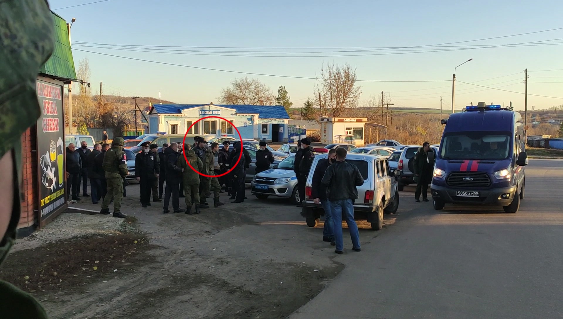 Воронежский солдат-стрелок за минуты до задержания зашёл в павильон за  колбасой и чипсами – Новости Воронежа и Воронежской области – Вести Воронеж