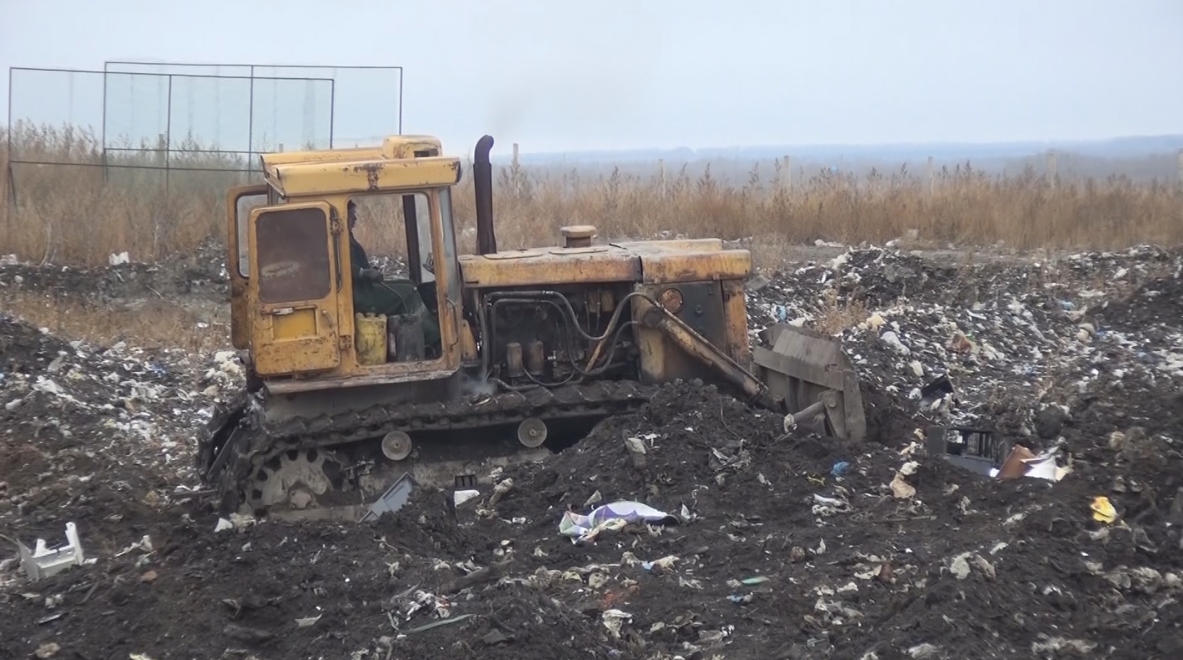 Мусор-путешественник. Почему в Воронежской области взялись бороться за  незаконные свалки – Новости Воронежа и Воронежской области – Вести Воронеж