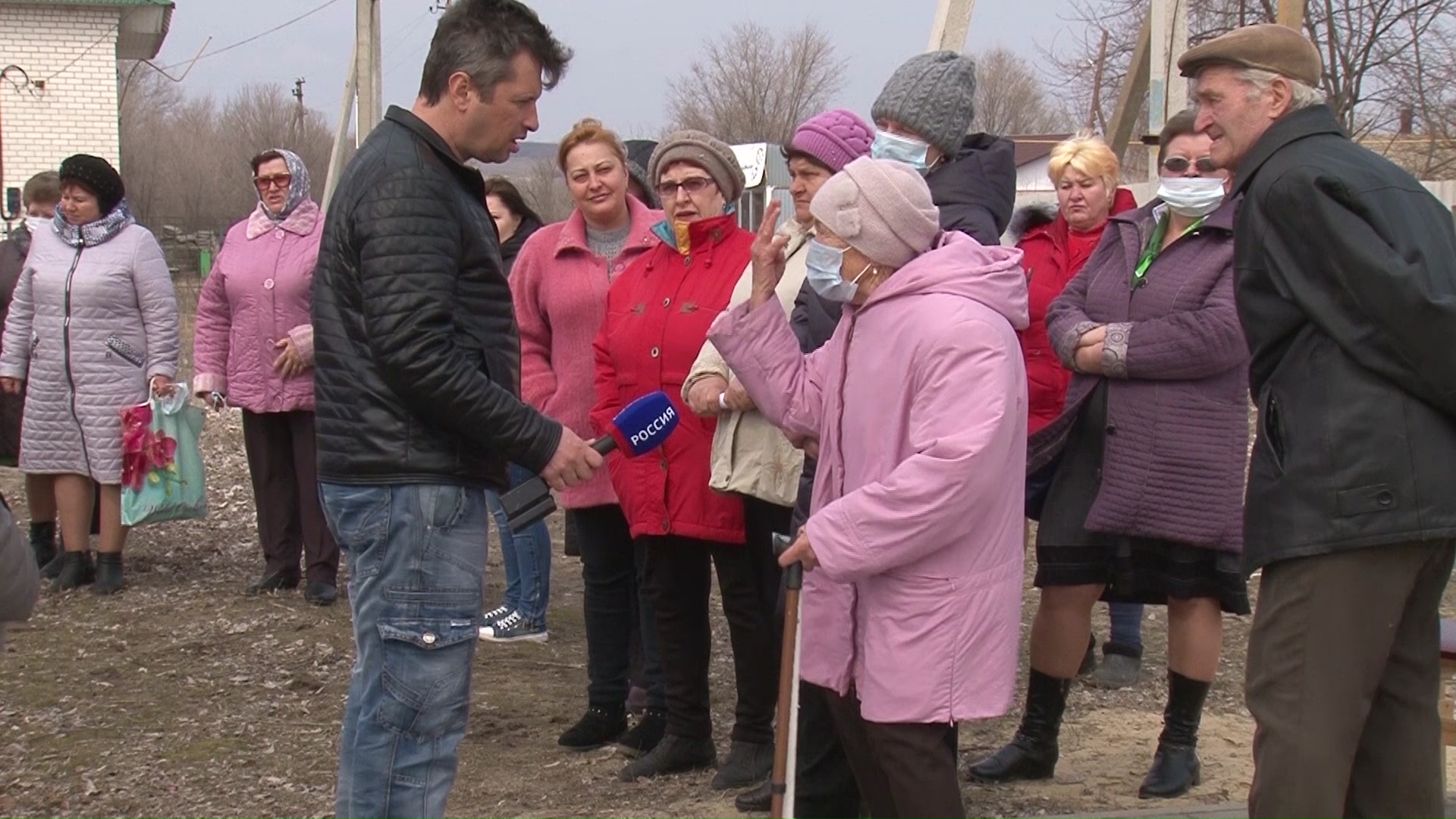 Пиво vs лекарства. Воронежские сельчане устроили митинг из-за закрытия  единственной аптеки – Новости Воронежа и Воронежской области – Вести Воронеж