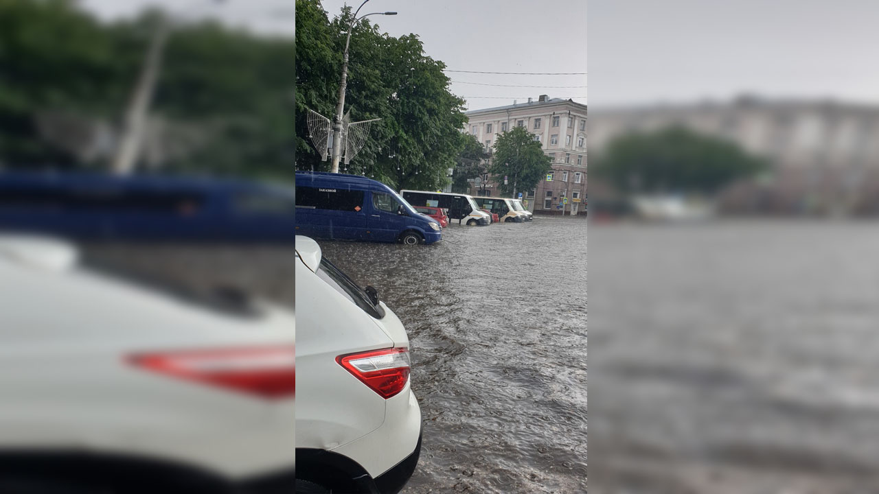 Чуть-чуть Венеция». Воронежцы поделились видео последствий тропического  ливня – Новости Воронежа и Воронежской области – Вести Воронеж