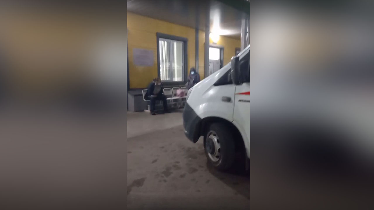 В Воронеже сняли на видео многочасовую очередь на КТ – Новости Воронежа и  Воронежской области – Вести Воронеж