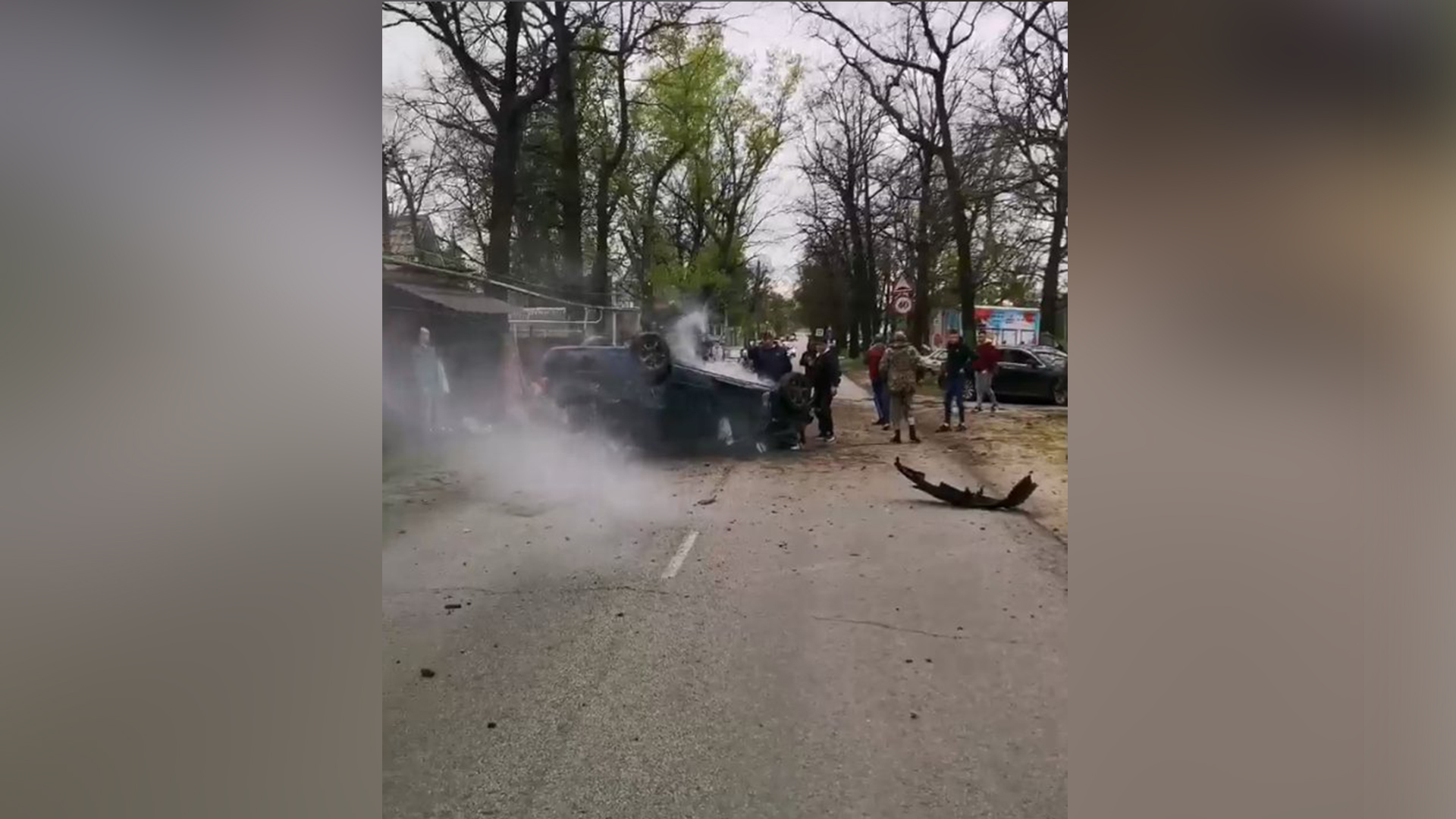 Появилось видео с последствиями жёсткого ДТП в воронежском микрорайоне  Сомово – Новости Воронежа и Воронежской области – Вести Воронеж