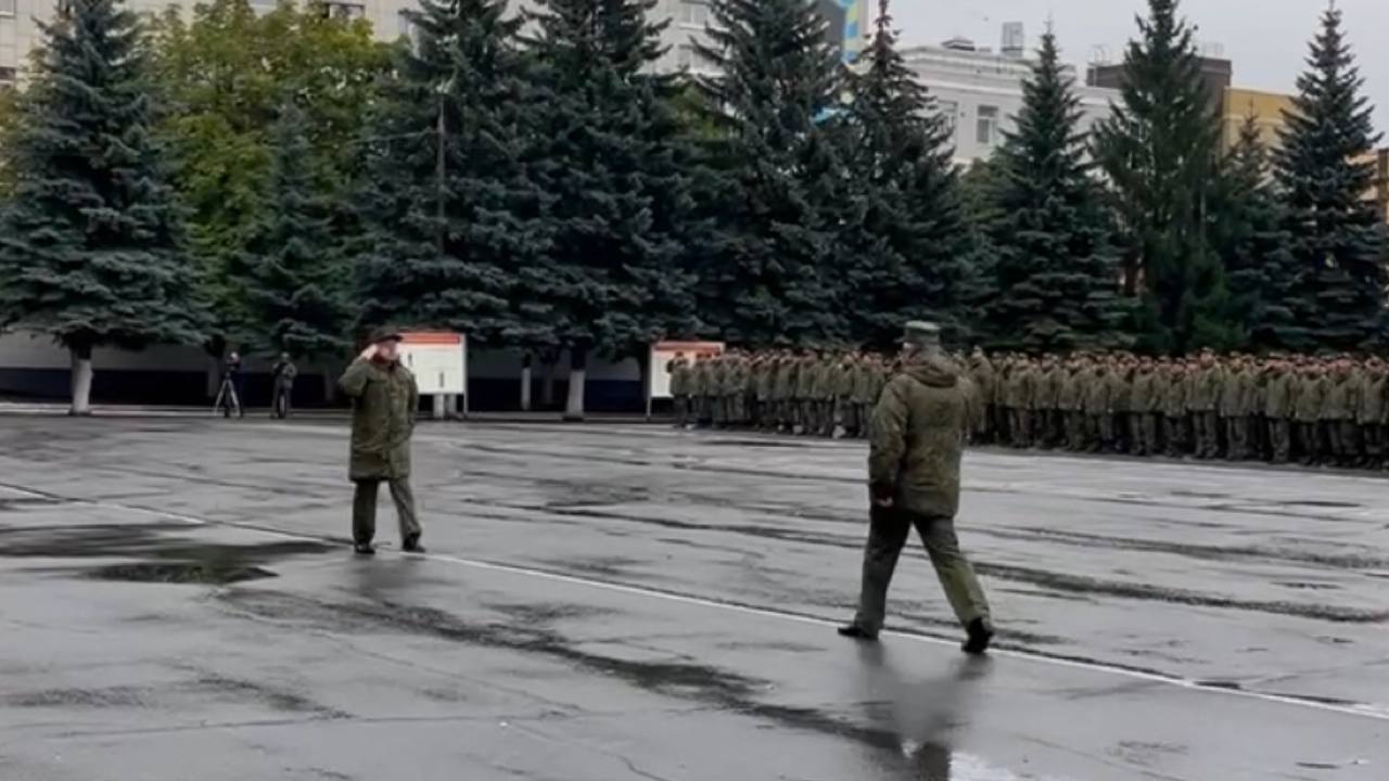 В Воронеже видео с батальонами мобилизованных впервые показала блогер –  Новости Воронежа и Воронежской области – Вести Воронеж