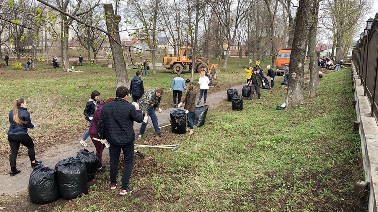 уборка в парках