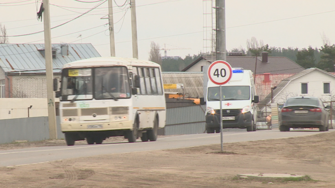 На опасном участке дороги в воронежском микрорайоне появились знаки ограничения  скорости – Новости Воронежа и Воронежской области – Вести Воронеж