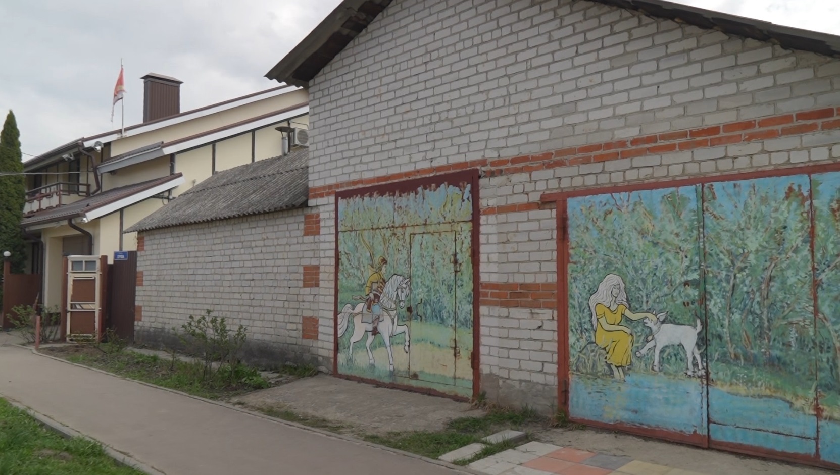  Связанные девушки на улице Улица Серова. Рукотворная сказка на Левом берегу Воронежа – Новости  Воронежа и Воронежской области – Вести Воронеж